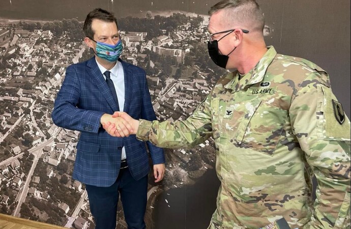 Zmiana amerykańskiego dowództwa w&nbsp;Powidzu